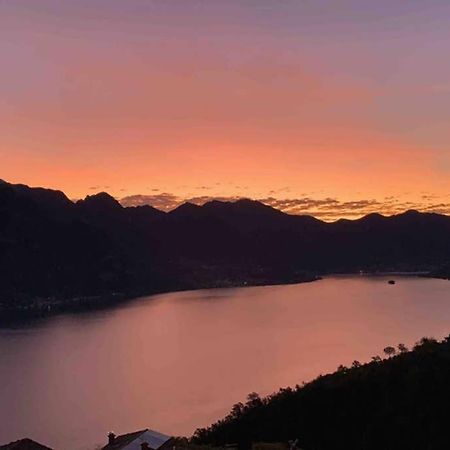Cozy House On Iseo Lake Fonteno ภายนอก รูปภาพ