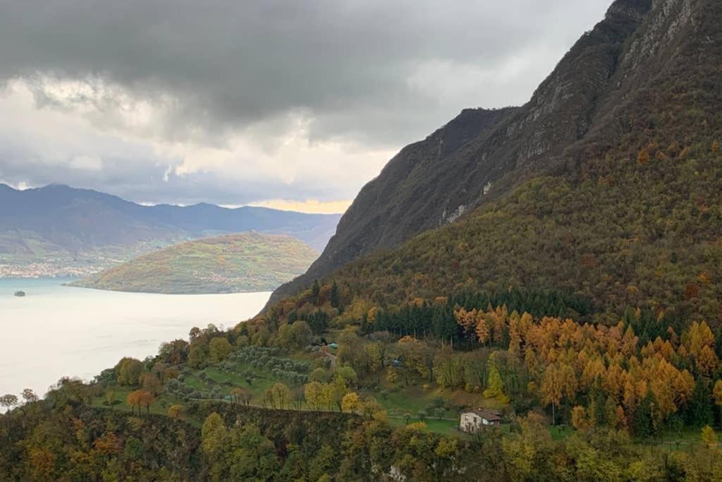 Cozy House On Iseo Lake Fonteno ภายนอก รูปภาพ